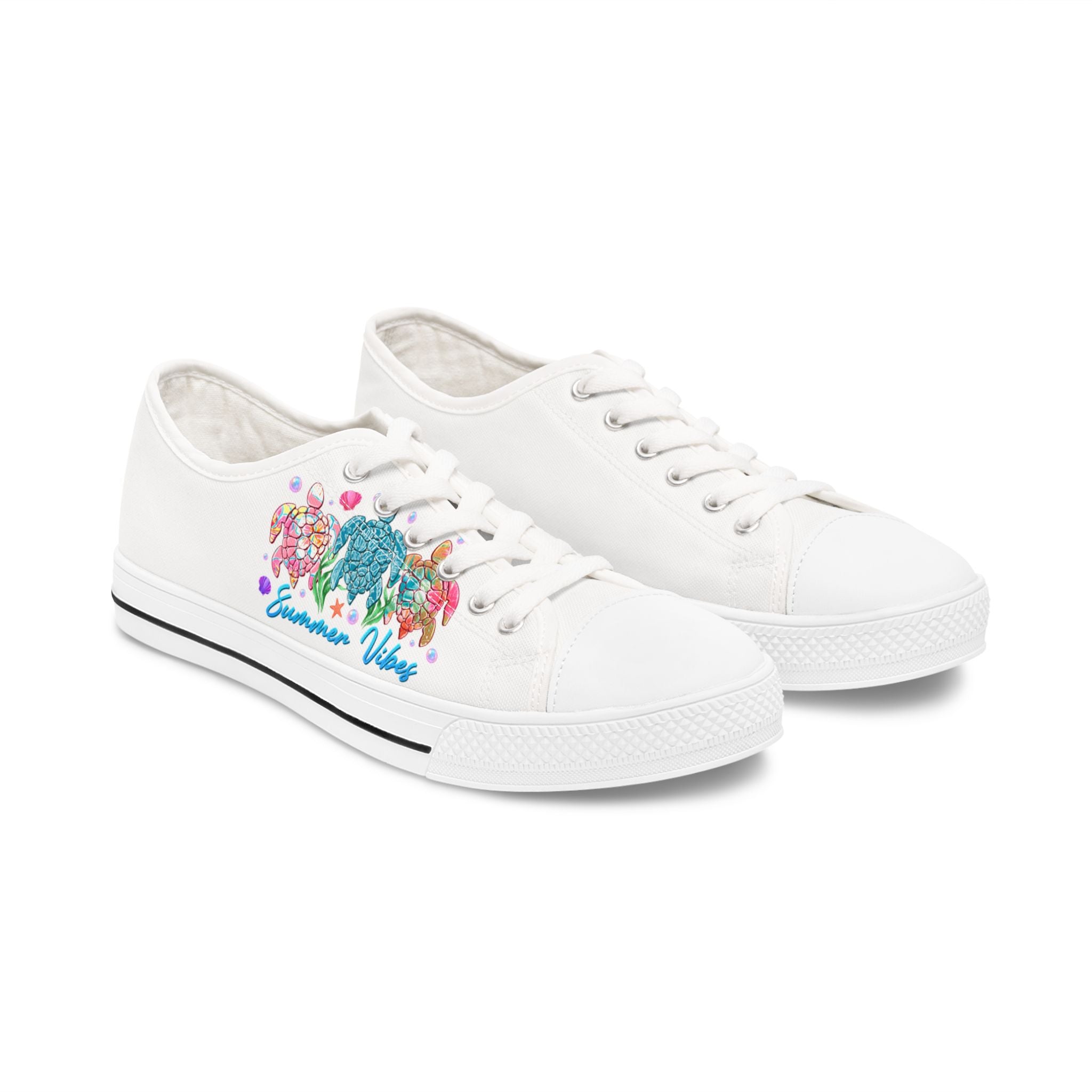 Low Top Sneakers Summer Vibes